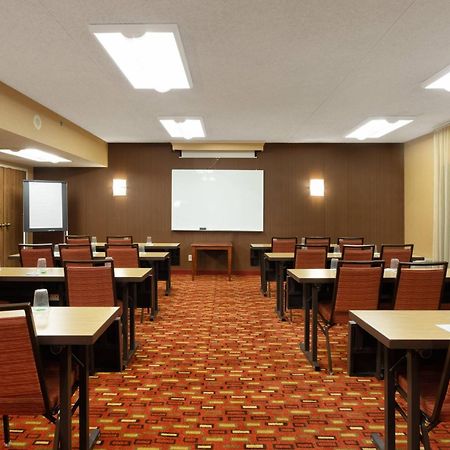Courtyard By Marriott Dallas-Fort Worth/Bedford Ngoại thất bức ảnh
