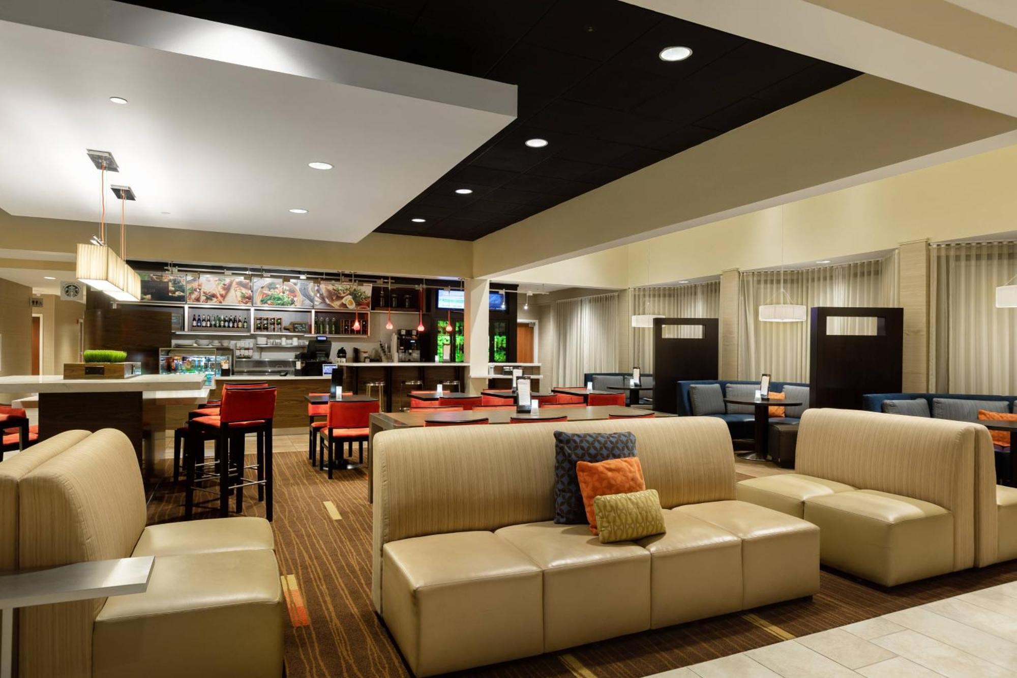 Courtyard By Marriott Dallas-Fort Worth/Bedford Ngoại thất bức ảnh