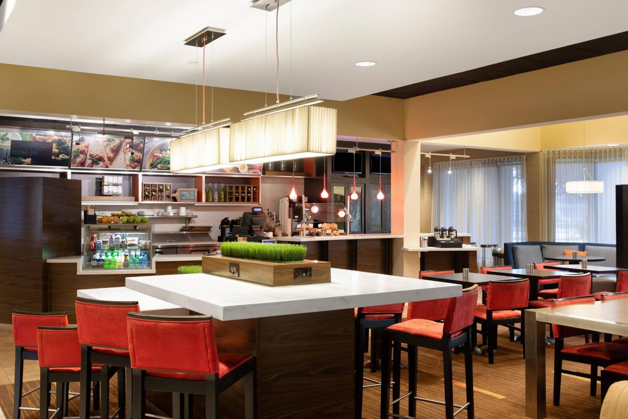 Courtyard By Marriott Dallas-Fort Worth/Bedford Ngoại thất bức ảnh