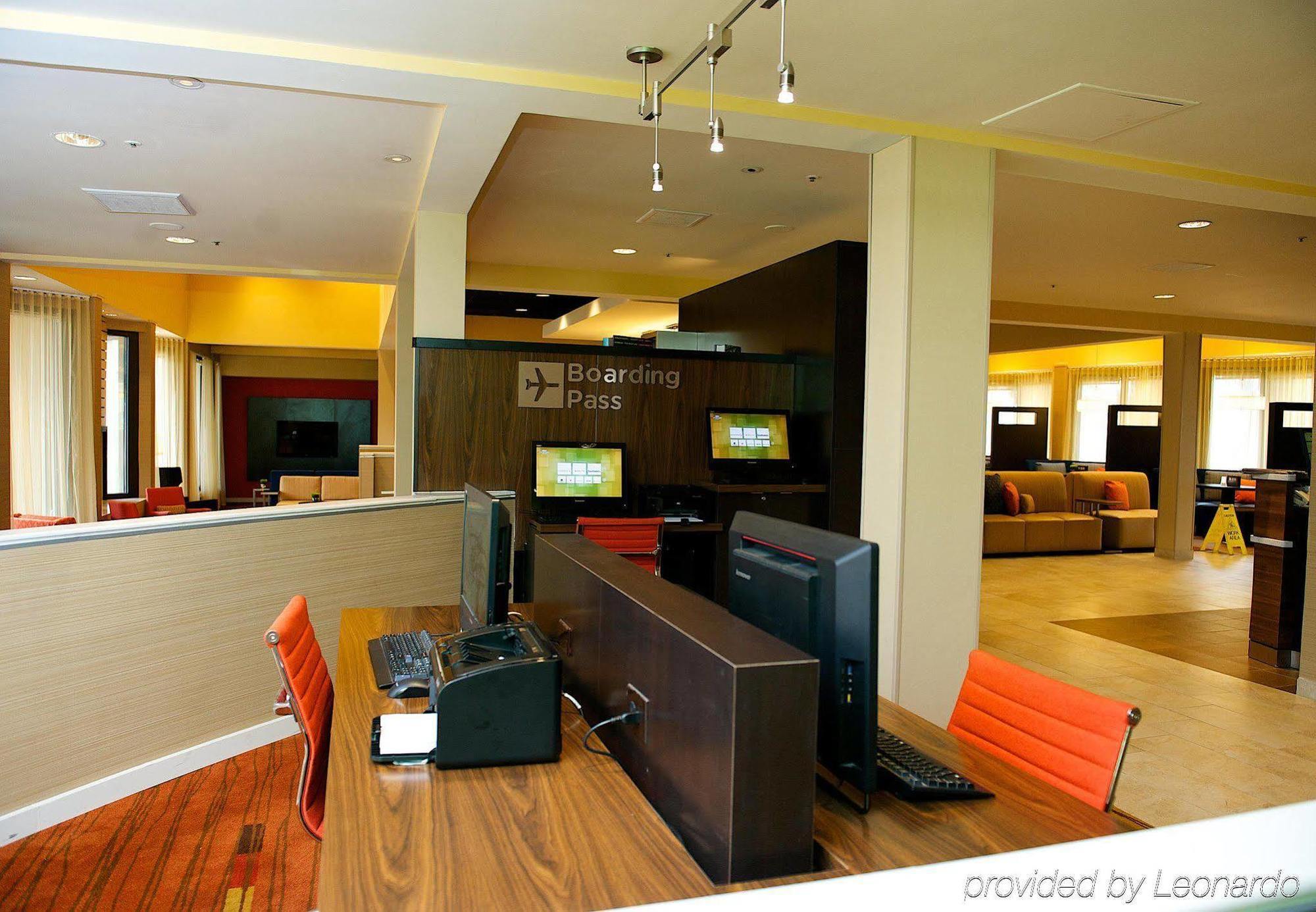 Courtyard By Marriott Dallas-Fort Worth/Bedford Ngoại thất bức ảnh